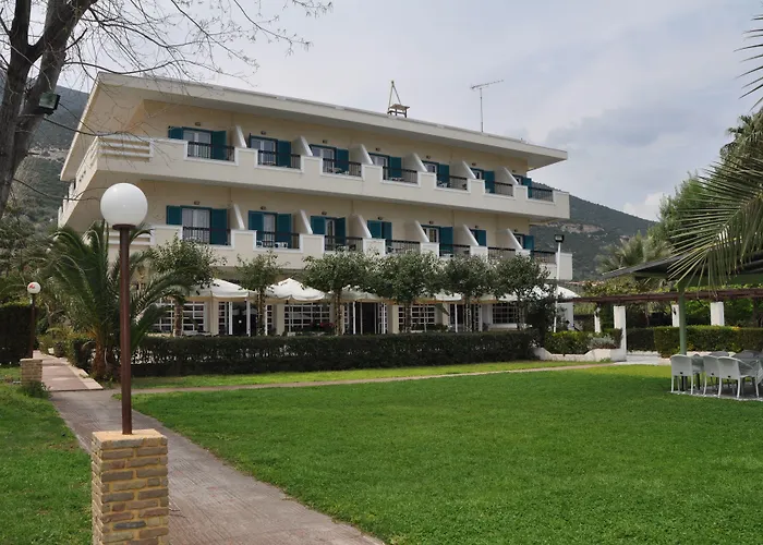 Apollon Hotel 2*