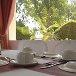 Apollon Hotel