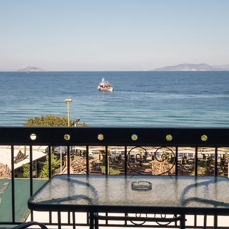 Apollon Hotell 2*